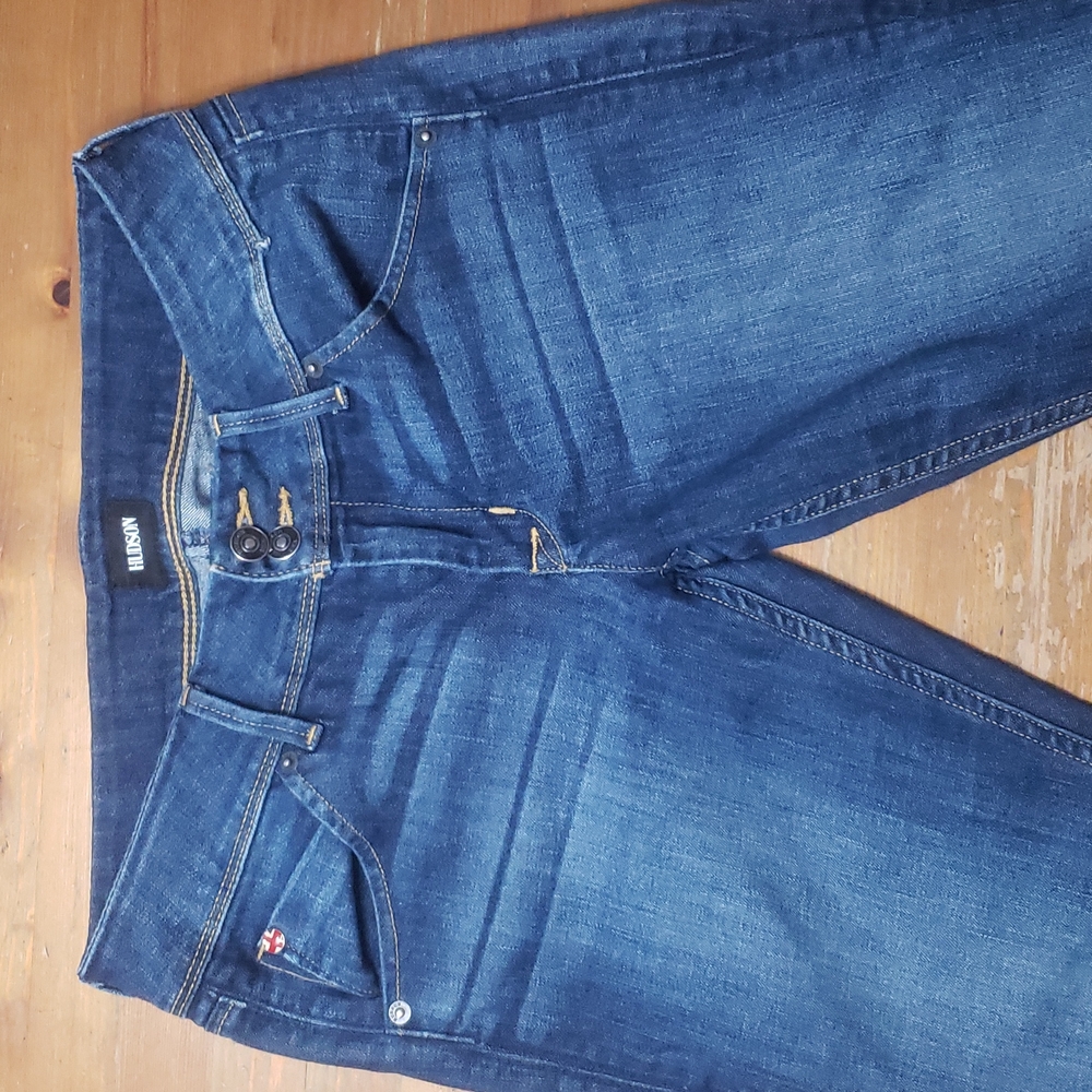 Hudson low rise jeans good conditions